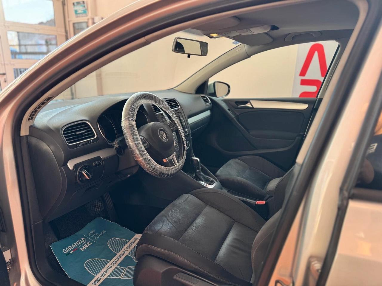 Volkswagen Golf 1.6 TDI DPF DSG 5p. Highline