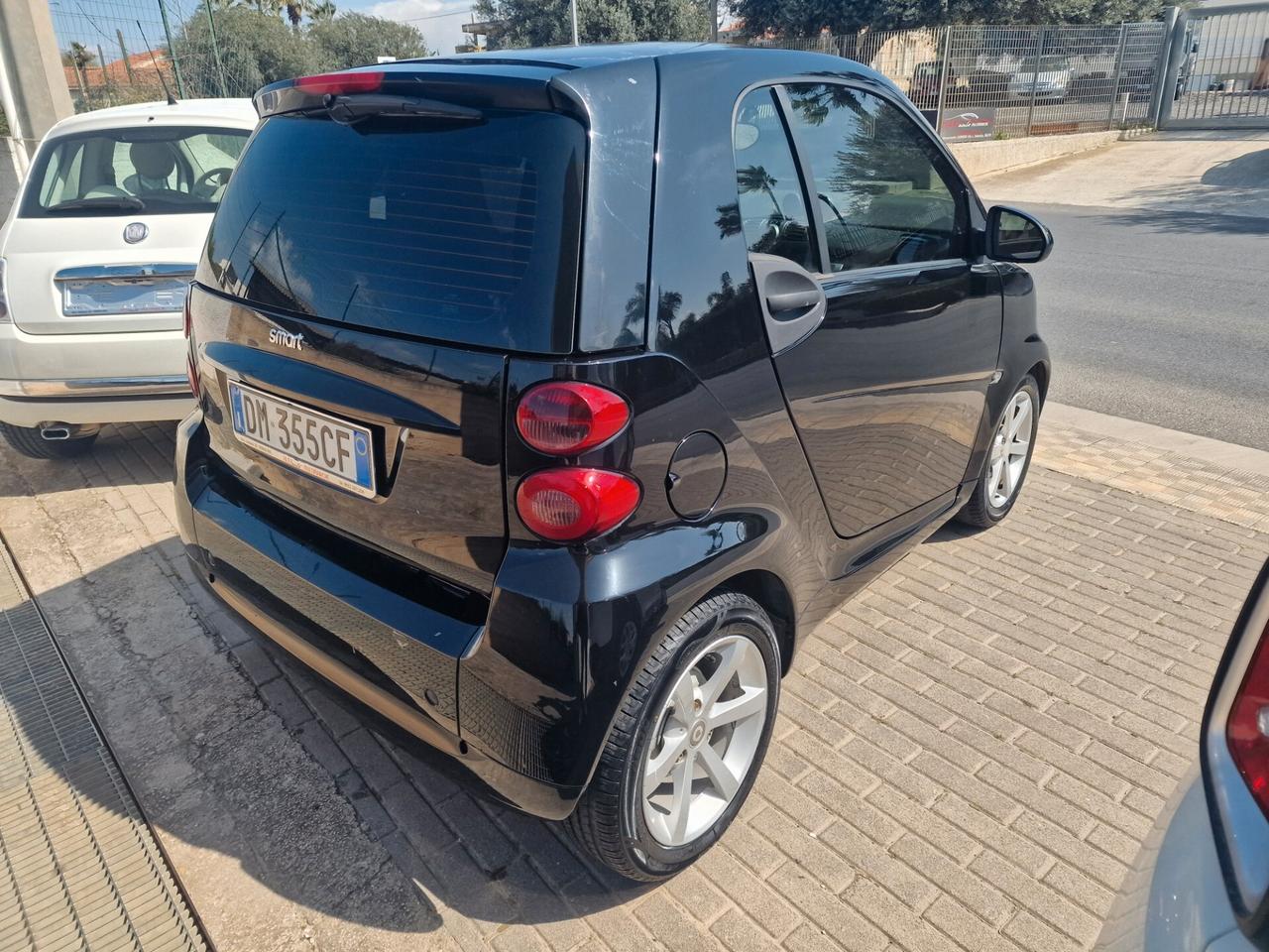 Smart ForTwo 1000 52 kW coupé passion