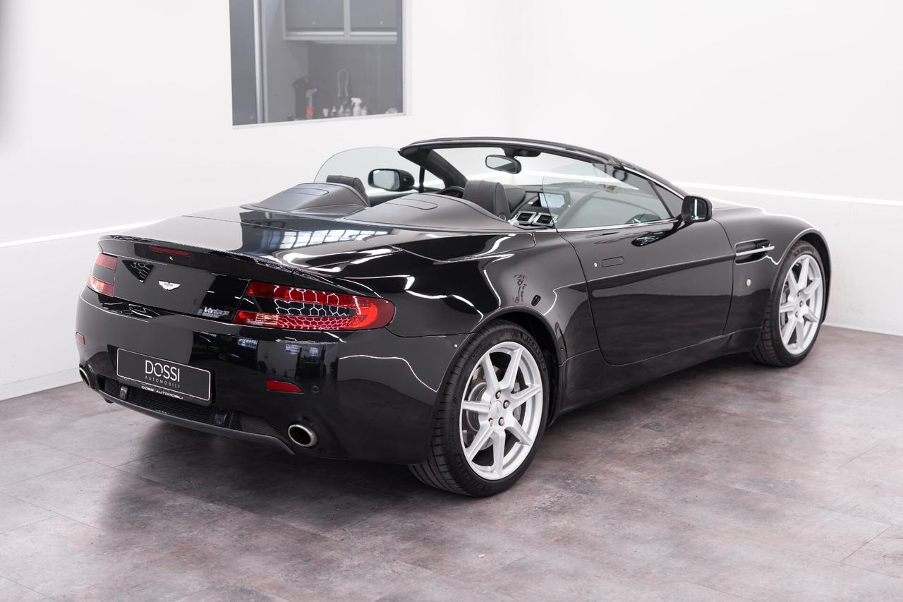 Aston Martin V8 Vantage CABRIO