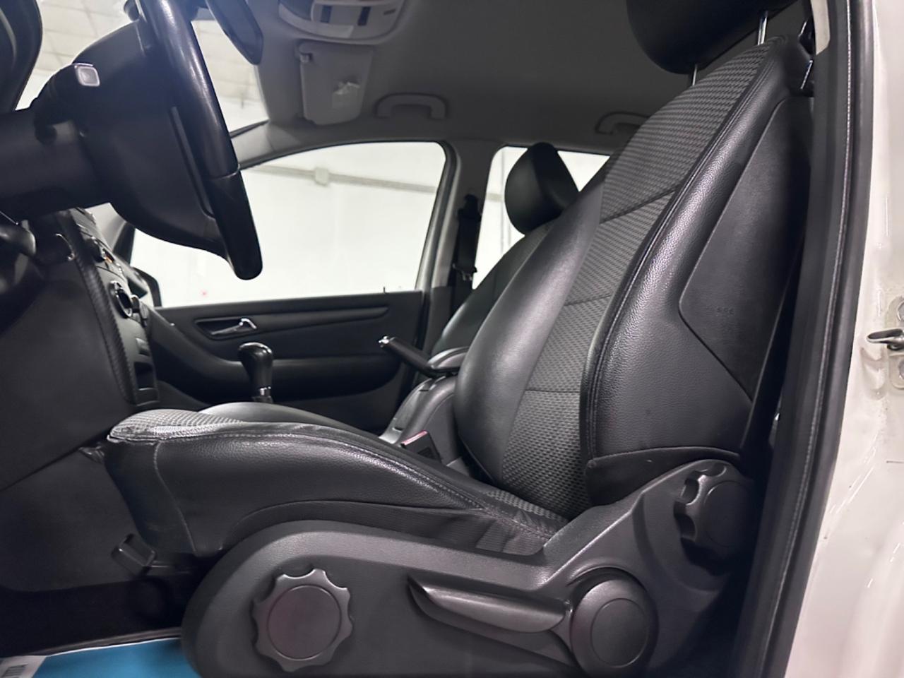 Mercedes-benz A 150 BlueEFFICIENCY Elegance