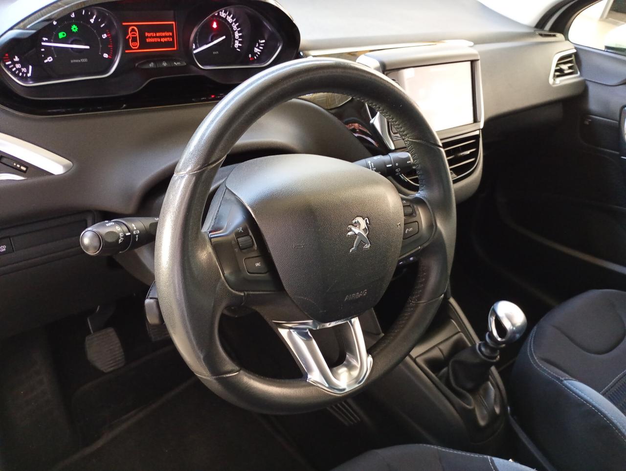Peugeot 208 1.6 e-HDi 115 CV Stop&Start 5 porte Allure