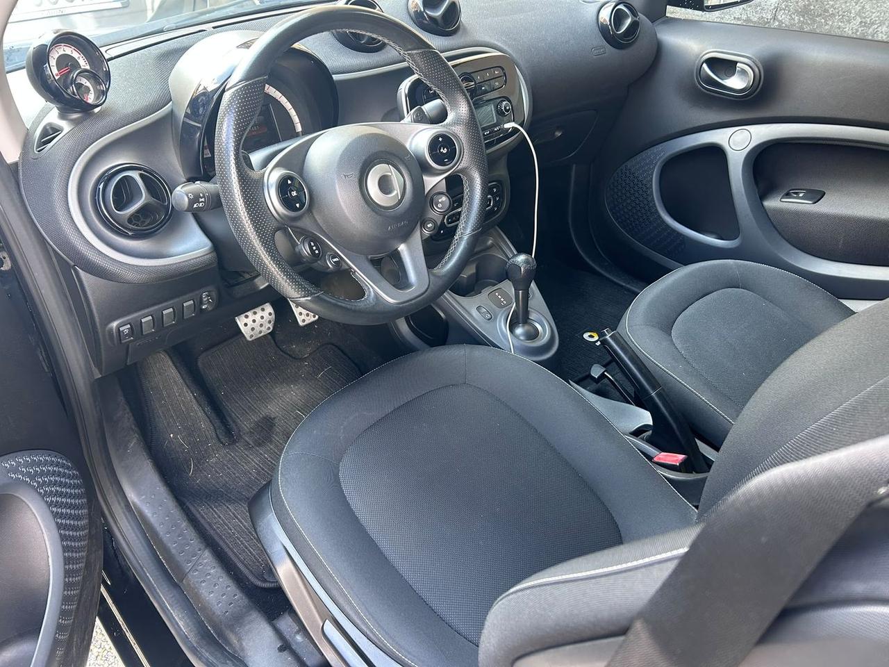 Smart ForTwo 0.9 black turbo cabrio #50318