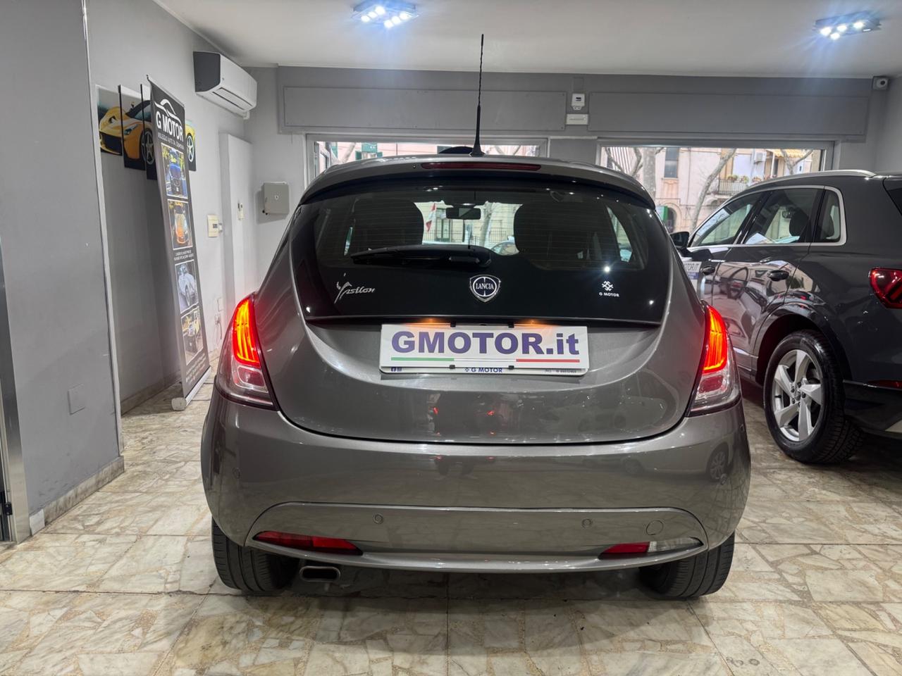 Lancia Ypsilon 1.3 MJT 95 CV 5p Gold