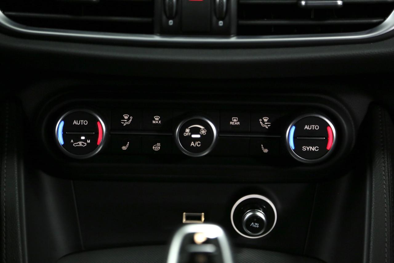 Alfa Romeo Stelvio 2.2 Turbodiesel 210 cv AT8 Q4 Veloce