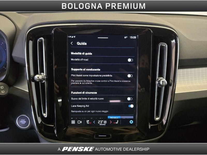 Volvo XC40 XC40 B3 automatico Core