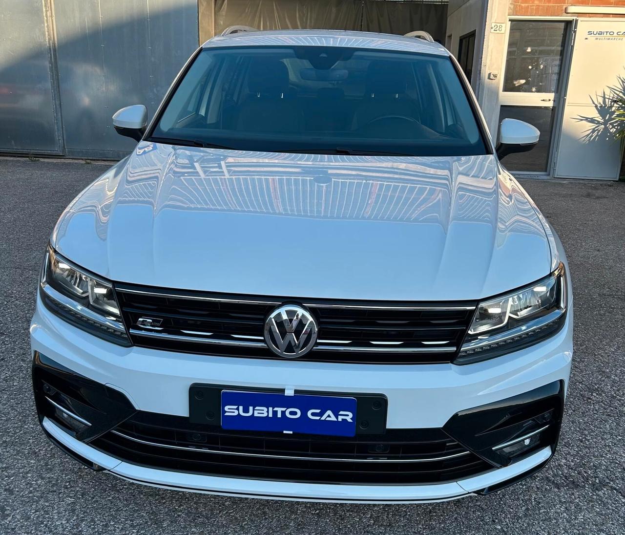 Volkswagen Tiguan 2.0 TDI SCR DSG R-LINE PACK
