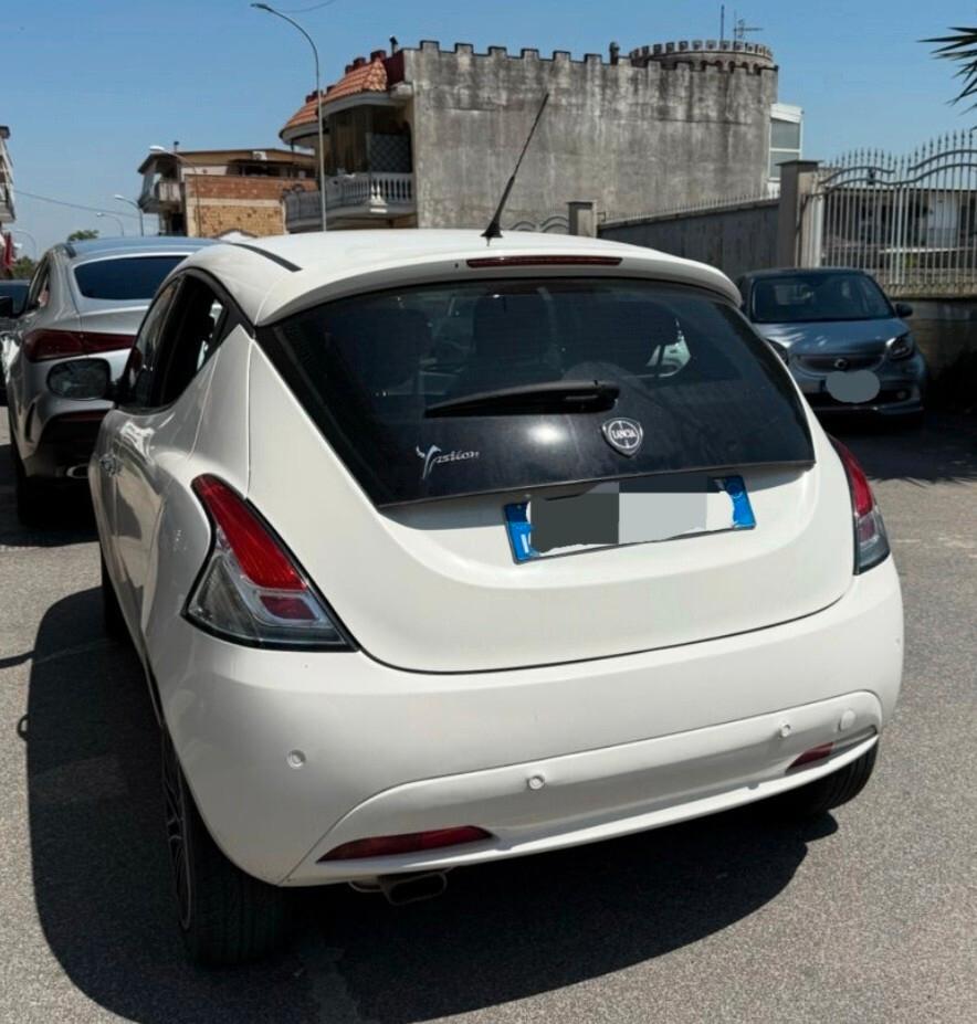 Lancia Ypsilon 1.2 70 CV 5 PORTE GOLD SU RICHIESTA ANCHE IMPIANTO GPL
