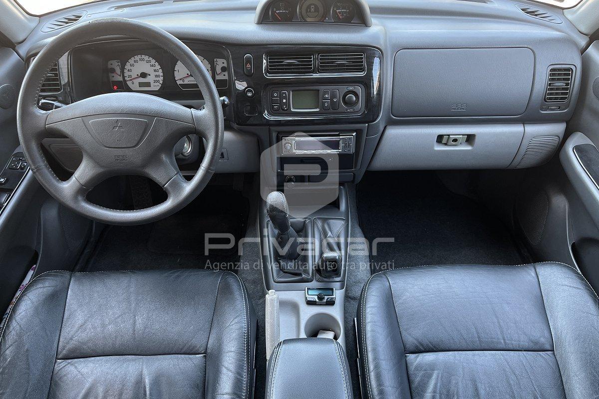 MITSUBISHI Pajero Sport 2.5 TDI Instyle