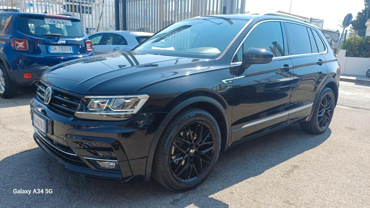 Volkswagen Tiguan 1.6 TDI R-LINE TETTO APRIBILE