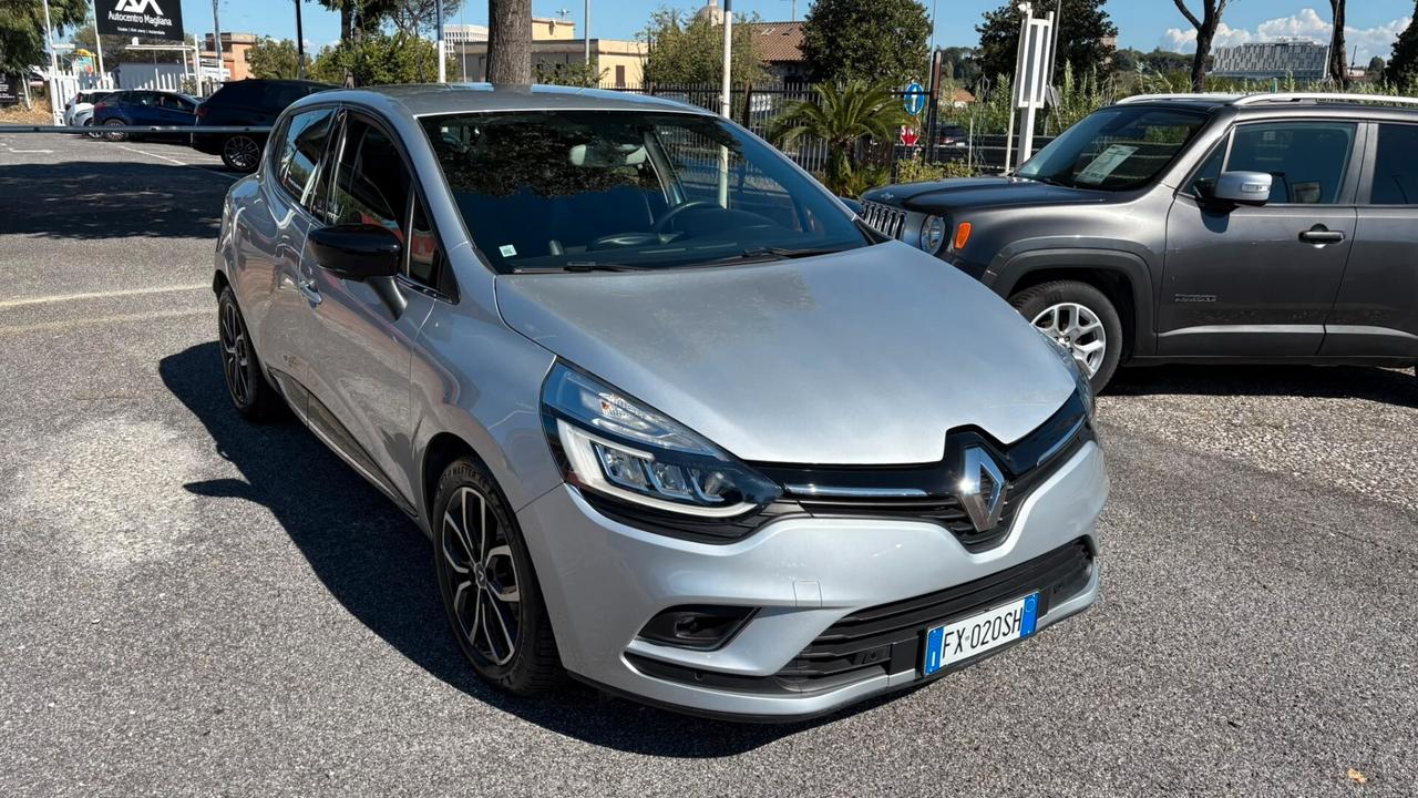 Renault Clio dCi 8V 75 CV 5 porte Moschino Intens