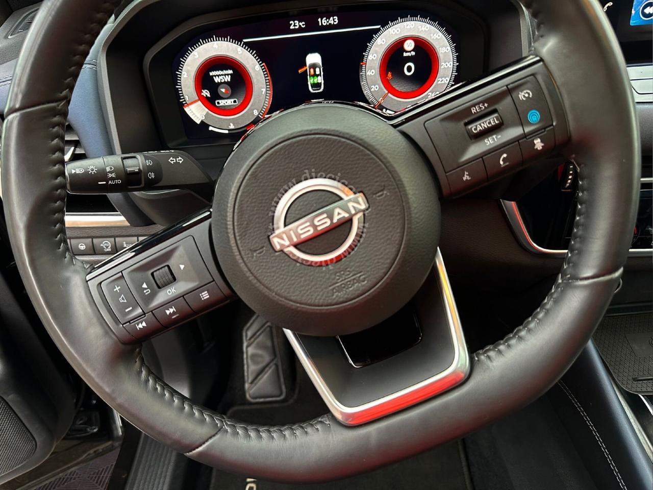 Nissan Qashqai MHEV 140 CV Tekna UNIPRO TETTO TAGLIANDI