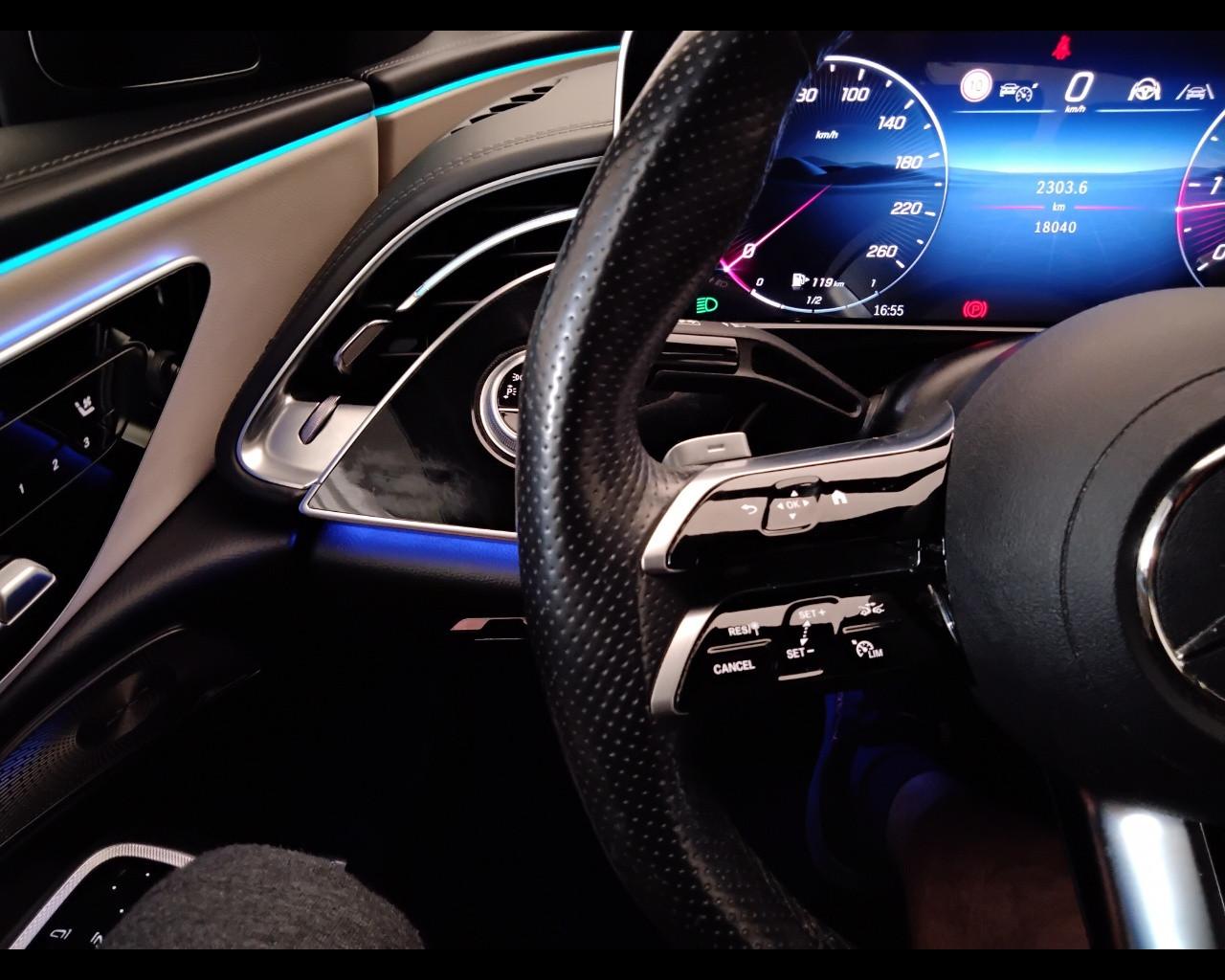 Mercedes-Benz Classe E- W214 Berlina - E 220 d AMG Line Premium auto