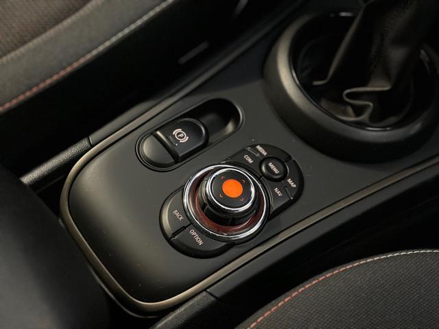 MINI Countryman 1.5 Cooper SE Countryman ALL4 | NEOPATENTATI |