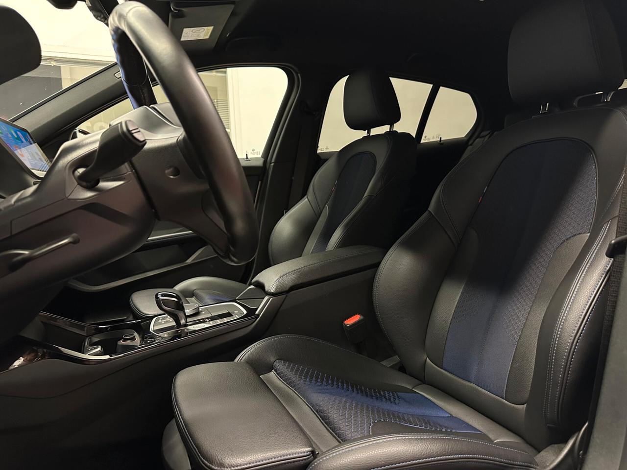 Bmw 118 118d 5p. Msport