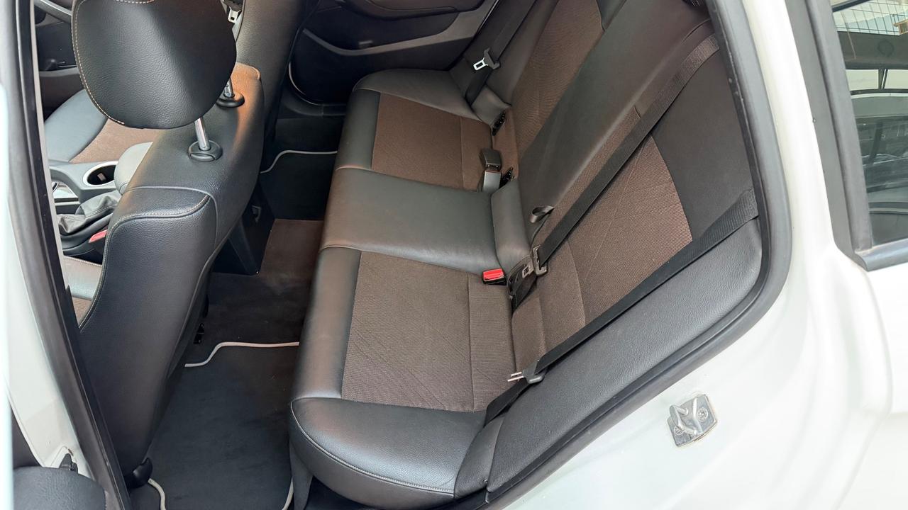 Bmw X1 xDrive20d Sport Line