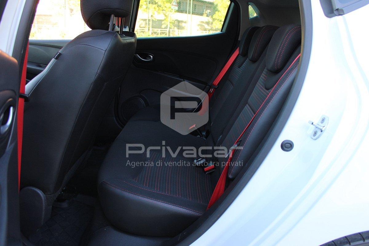 RENAULT Clio TCe 220CV EDC 5 porte Energy R.S. Trophy