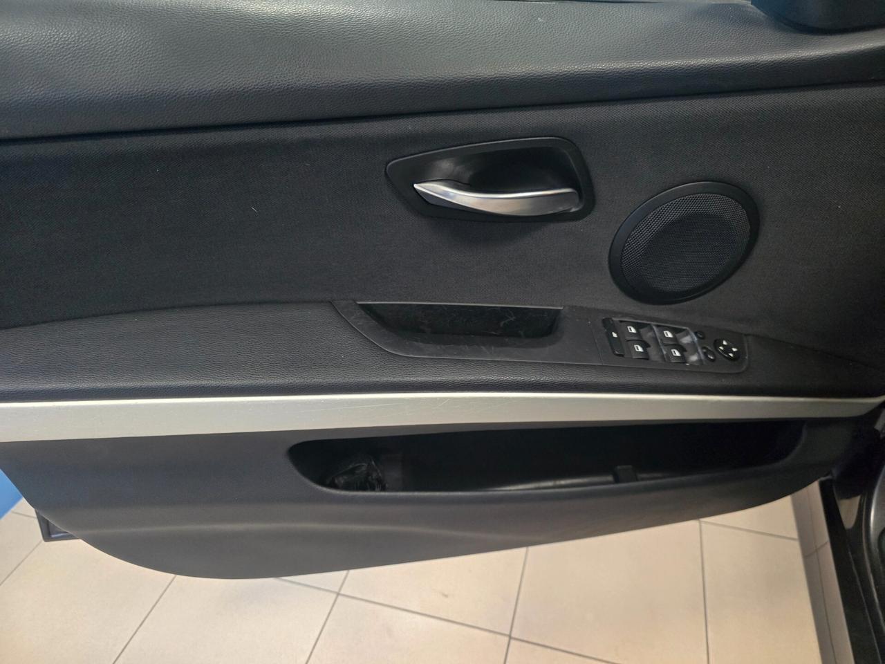 Bmw 320 320d cat Touring Attiva