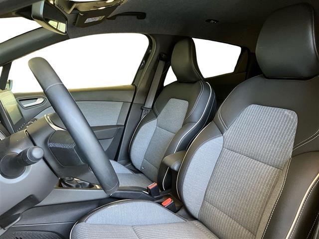 RENAULT Clio 1.0 TCe Techno