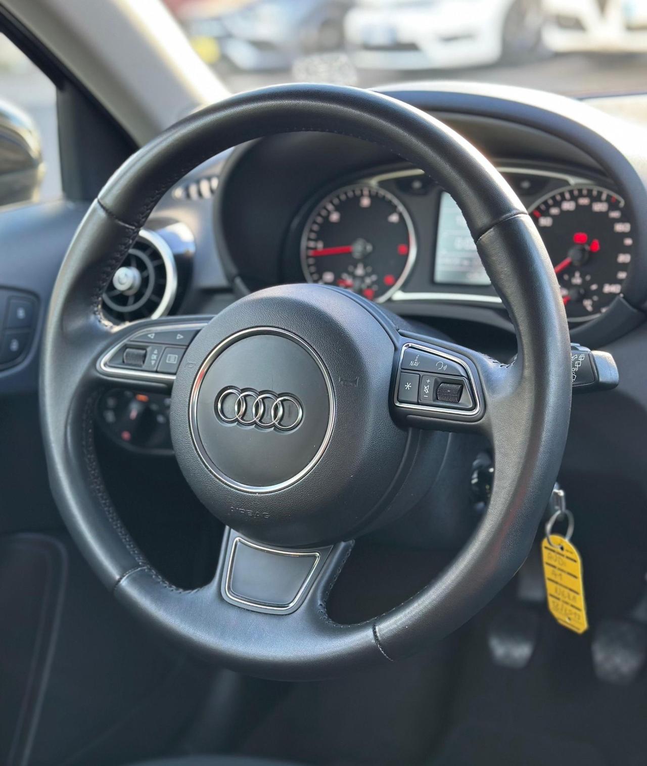 Audi A1 Sportback 1.6 TDI 90CV S-LINE