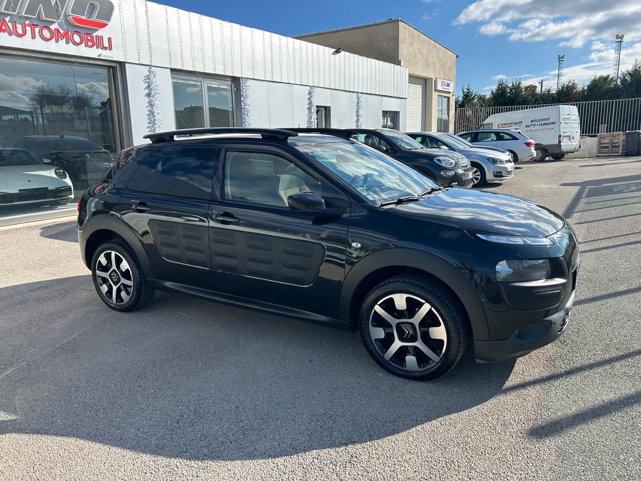 Citroen C4 Cactus BlueHDi 100 Shine