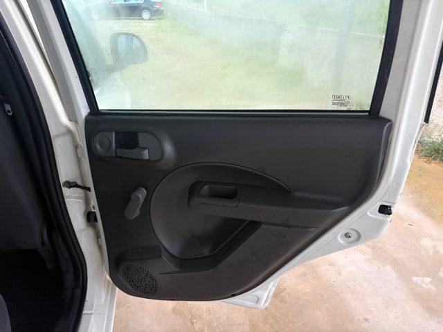 FIAT Panda 1.2 Dynamic BENZ/METANO OK NEOPATENTATI FARI FENDI