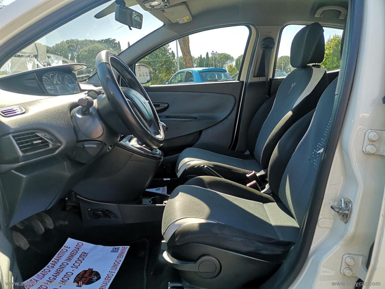 LANCIA Ypsilon 1.2 69 CV 5p. Elle RATE AUTO MOTO SCOOTER