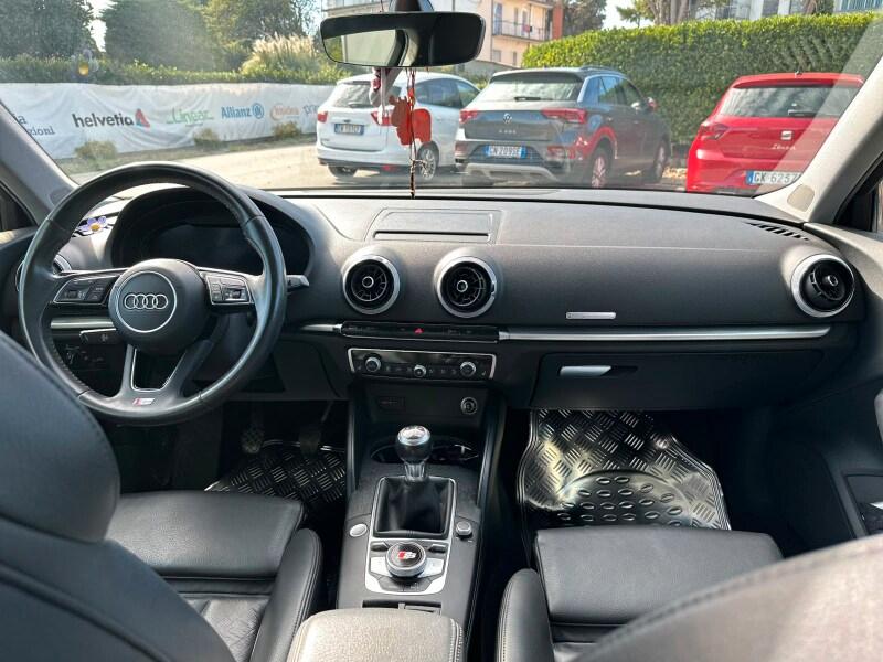 AUDI A3 4ª serie A3 SPB 35 TFSI S line edition