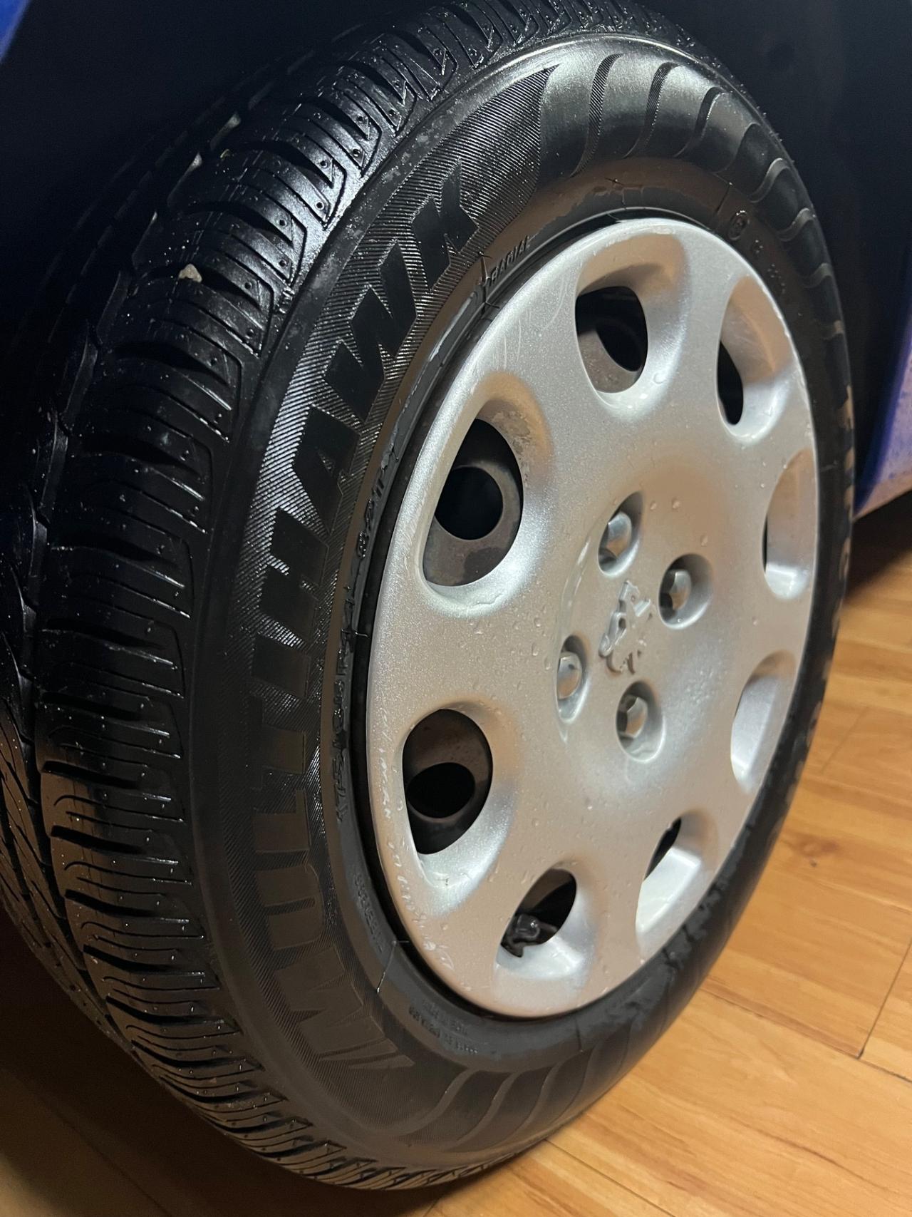 Peugeot 206 1.1 5p. XT