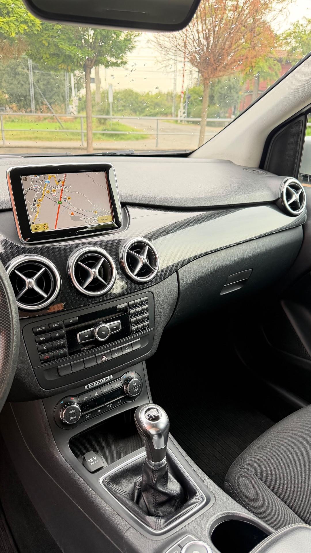 Mercedes-benz B 180 CDI BlueEFFICIENCY Executive