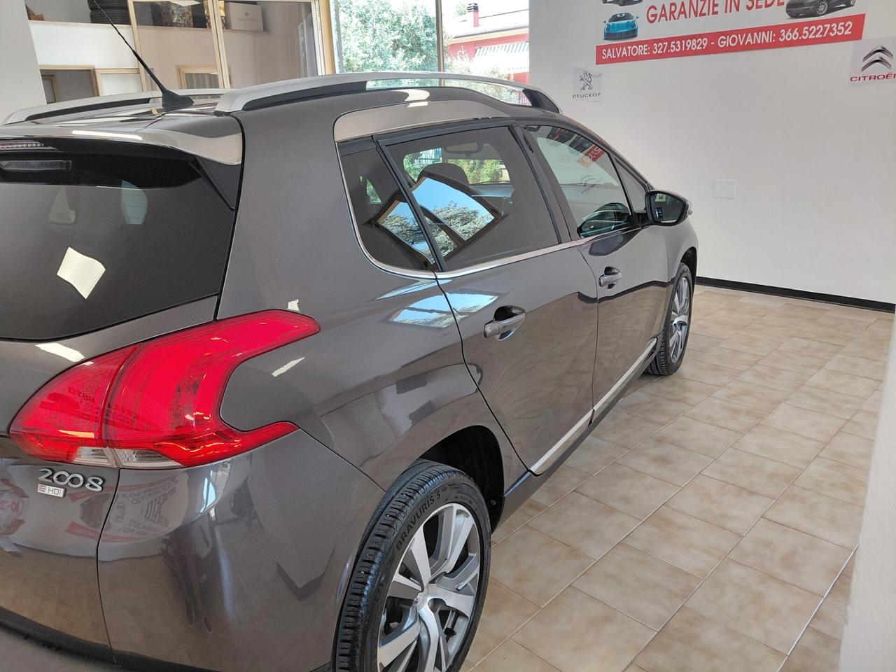 PEUGEOT 2008 ANNO 2014 DS 1.6 ADATTA NEOPATENTATI KM 110 MILA