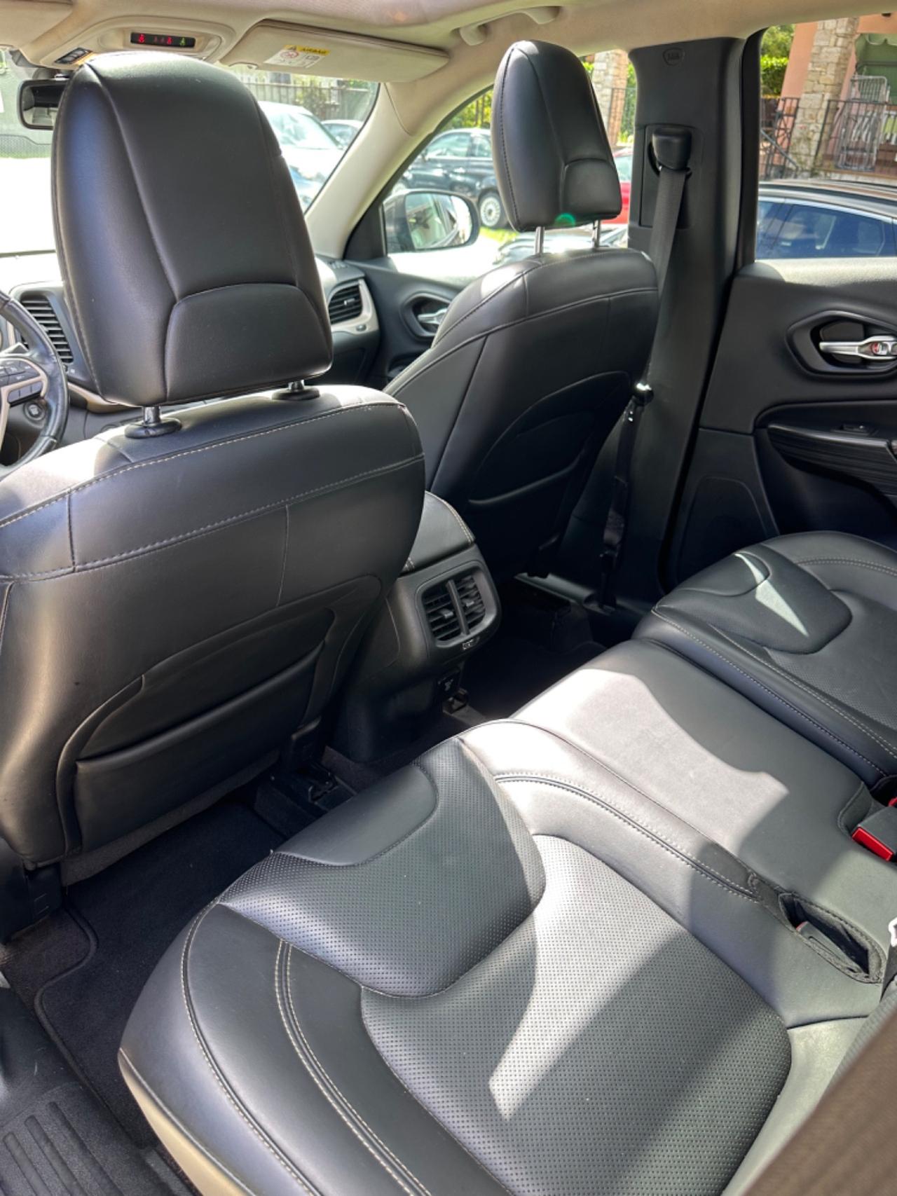 Jeep Cherokee 4WD NIGHT EAGLE KMCERT UNICOPR