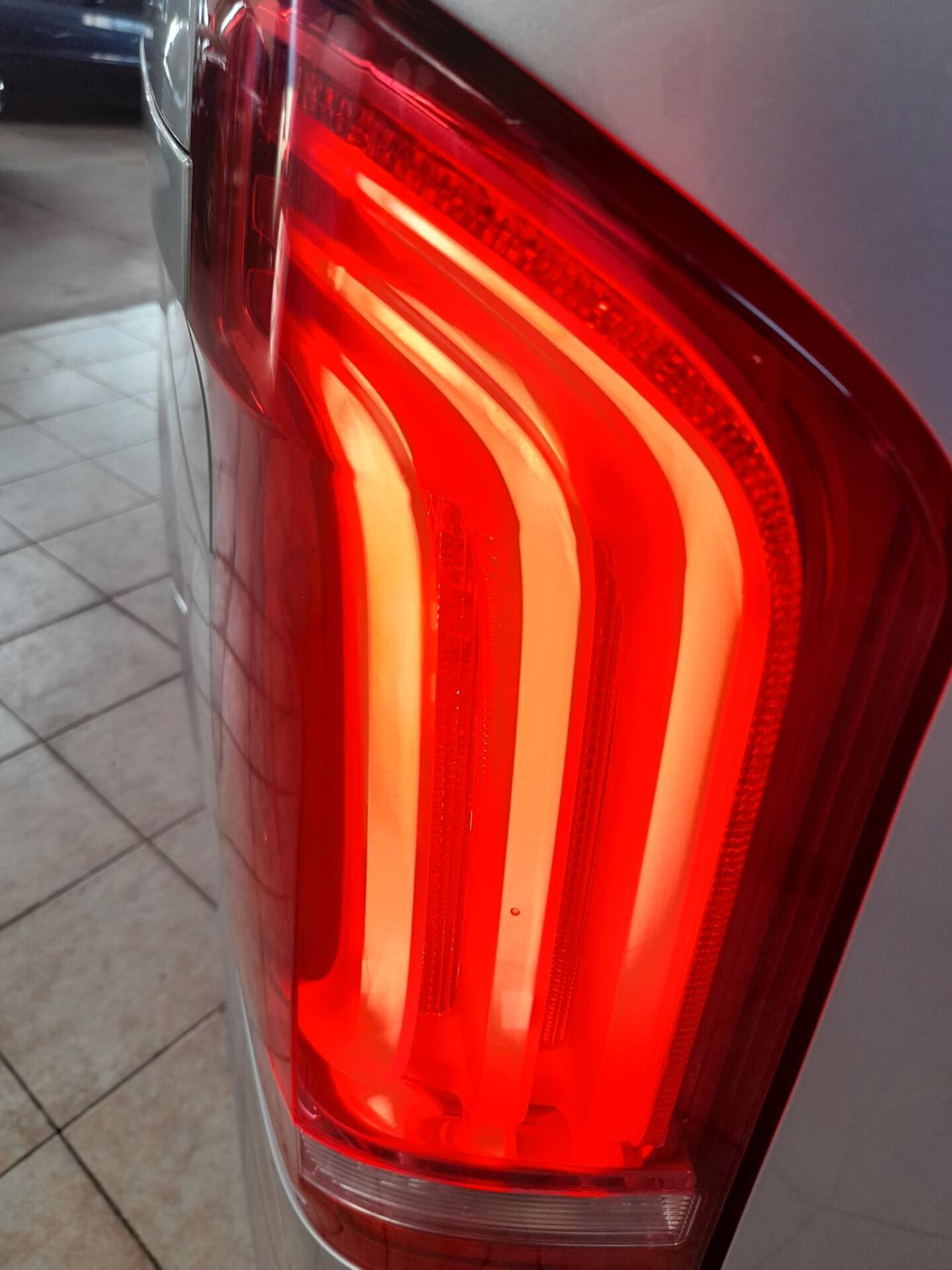 Mercedes-benz V 200 CDI Premium Long