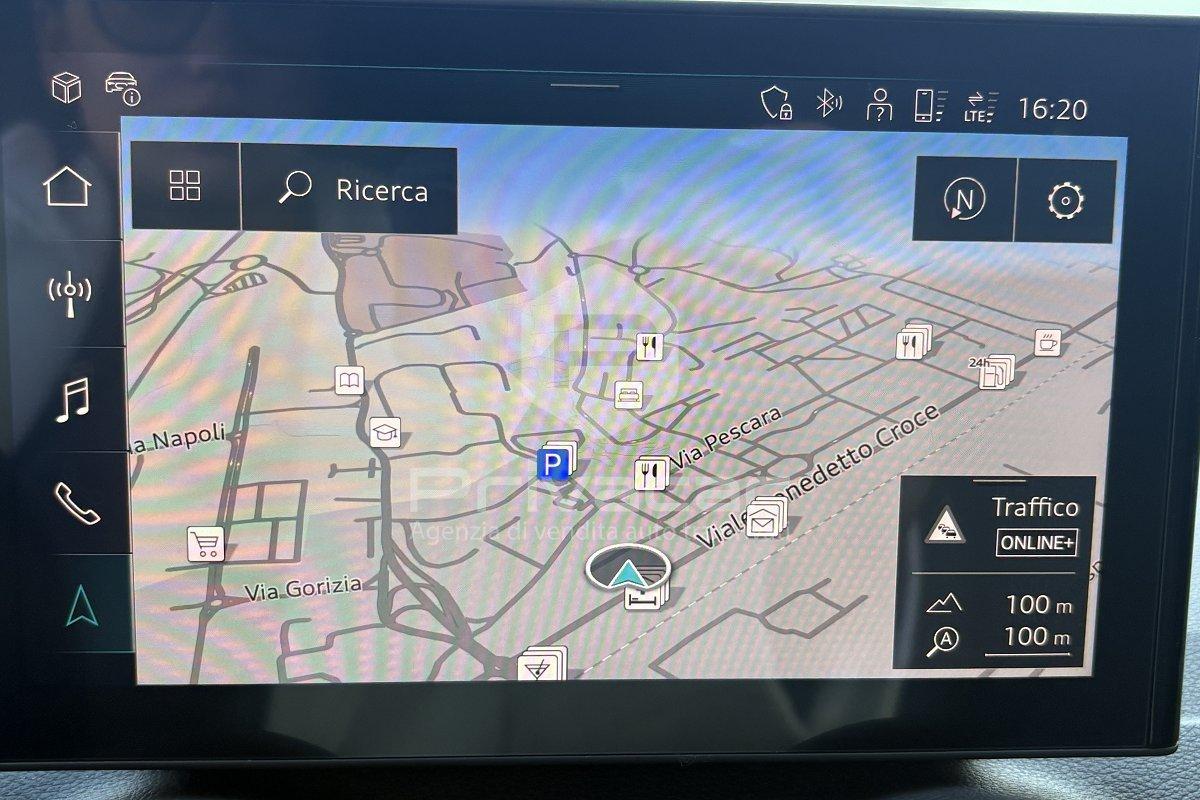 AUDI Q2 35 TFSI Business