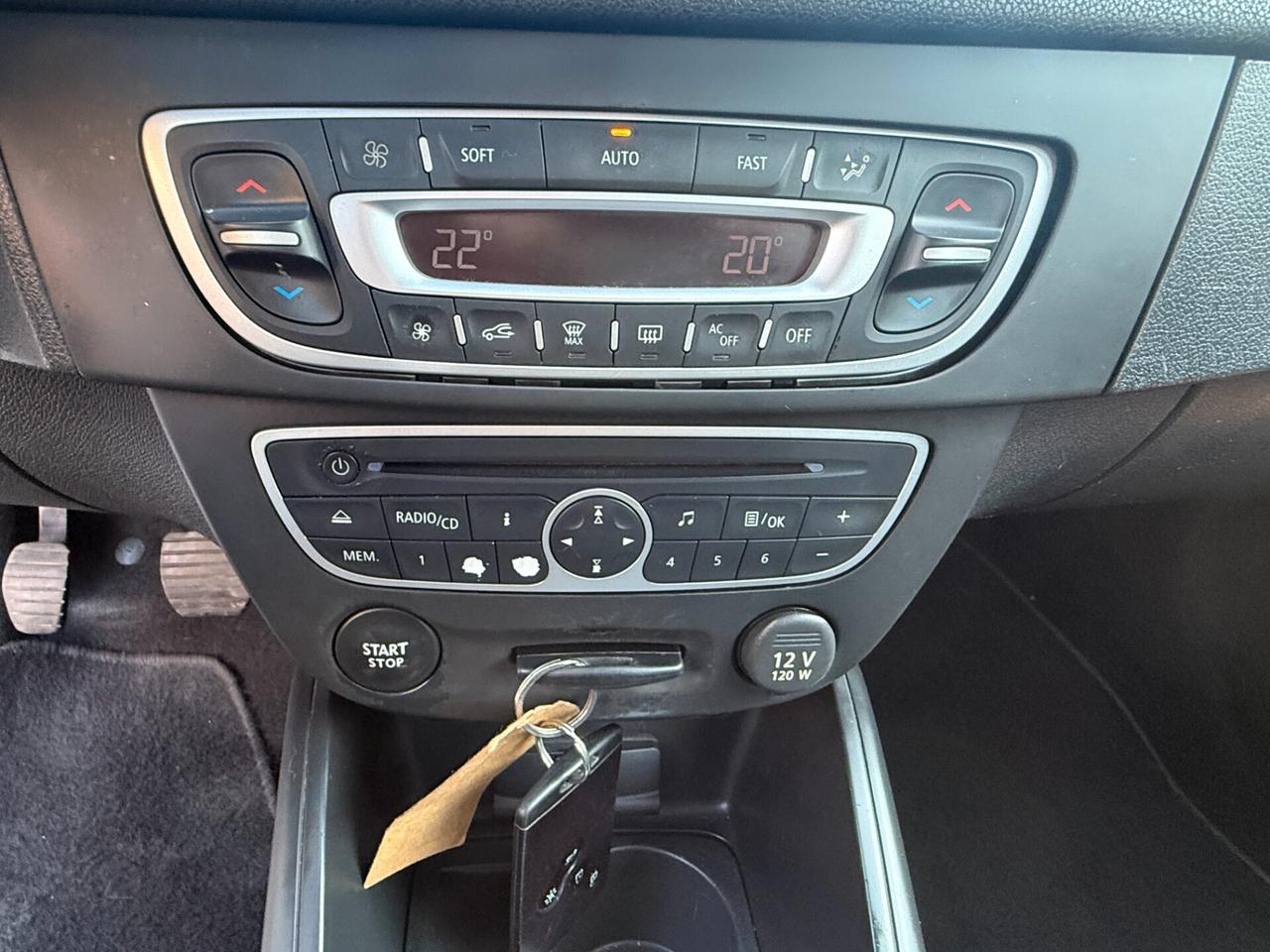 Renault Megane Mégane 1.5 dCi 110CV EDC SporTour Attractive