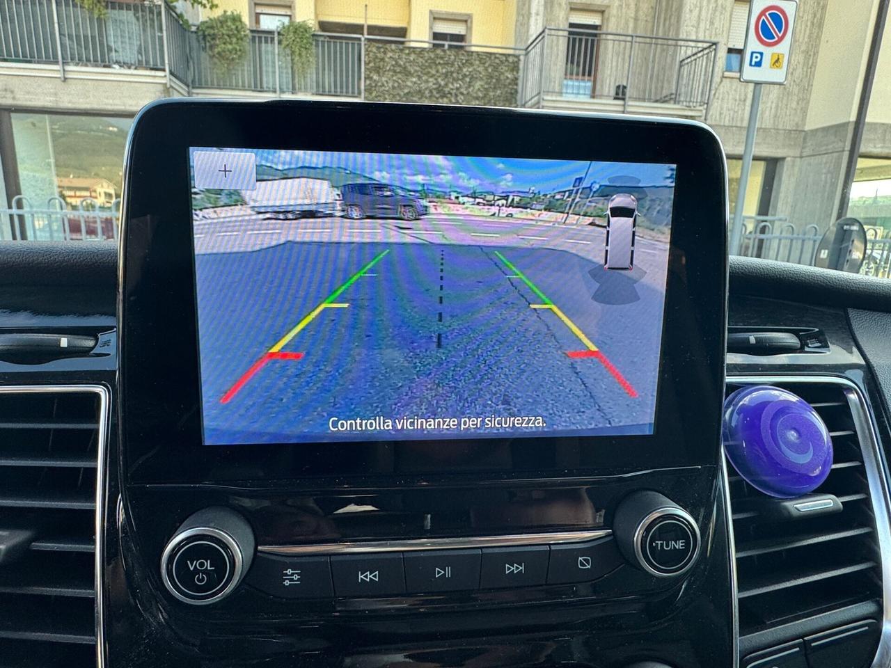 Ford Tourneo Custom TITANIUM AUTOMATIC 9 POSTI