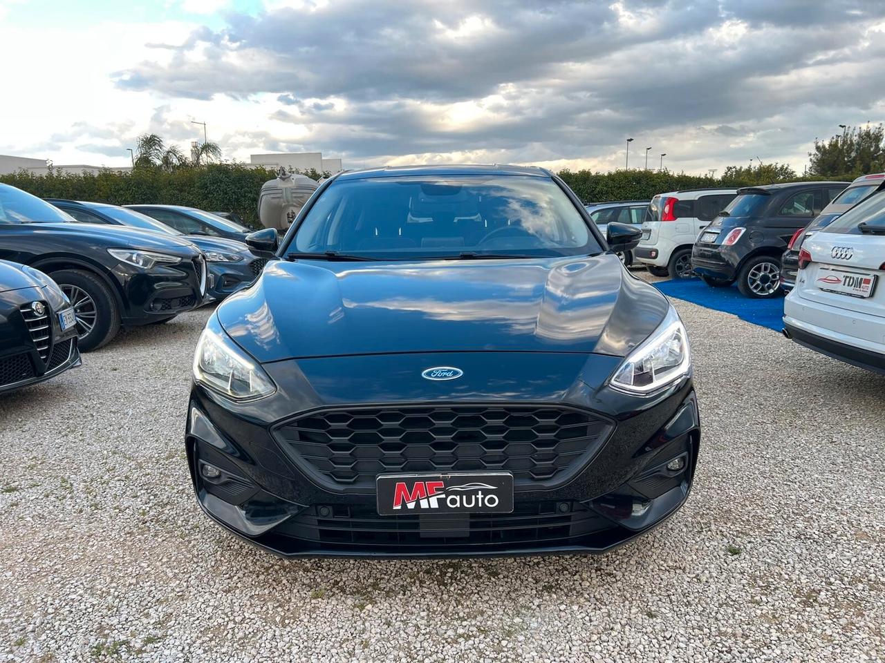 Ford Focus 1.5 TDCi 120 CV NAVI PARK LED CAM