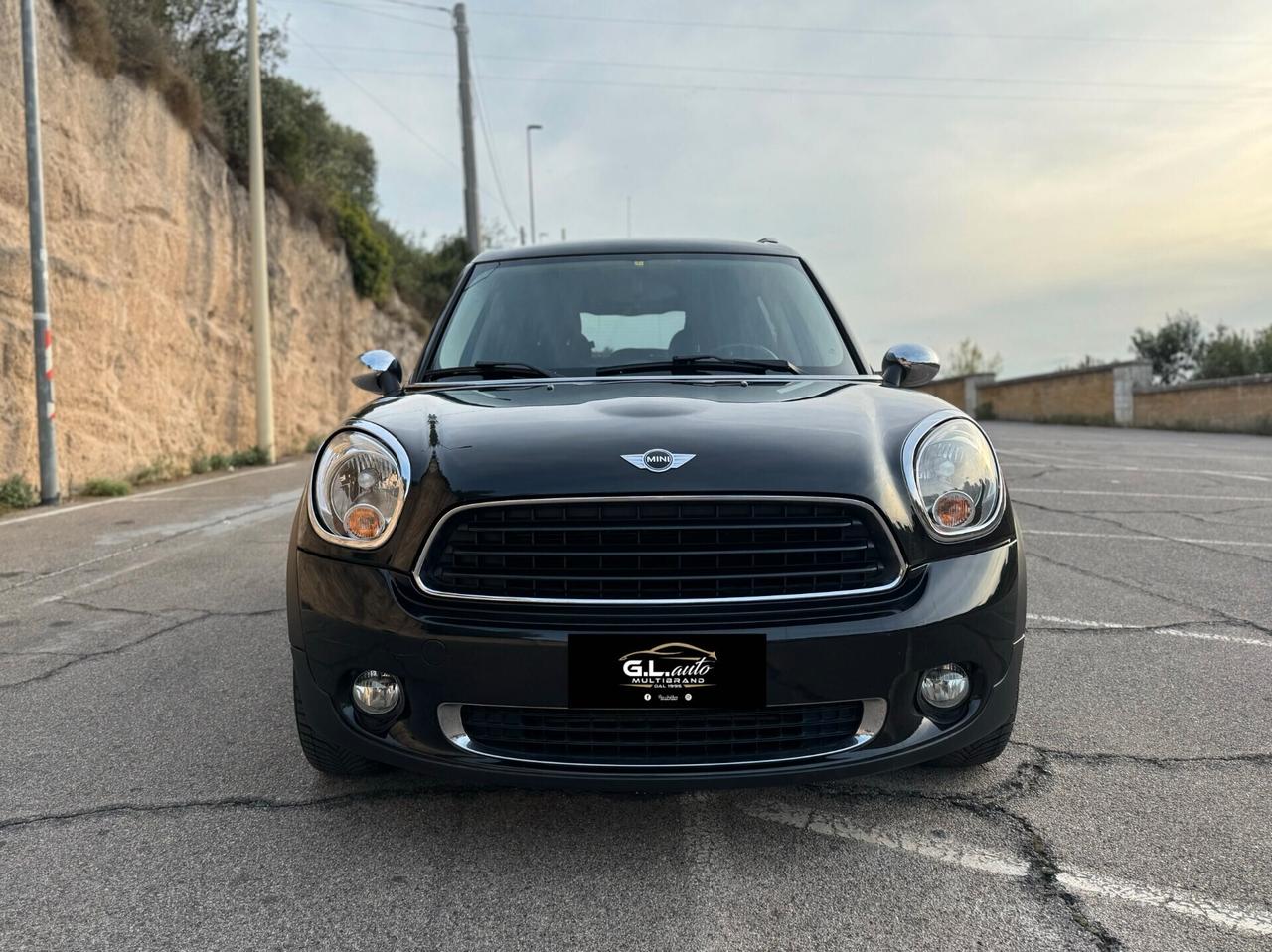 Mini Cooper D Countryman/1.6 90CV/NEOPATENTATI