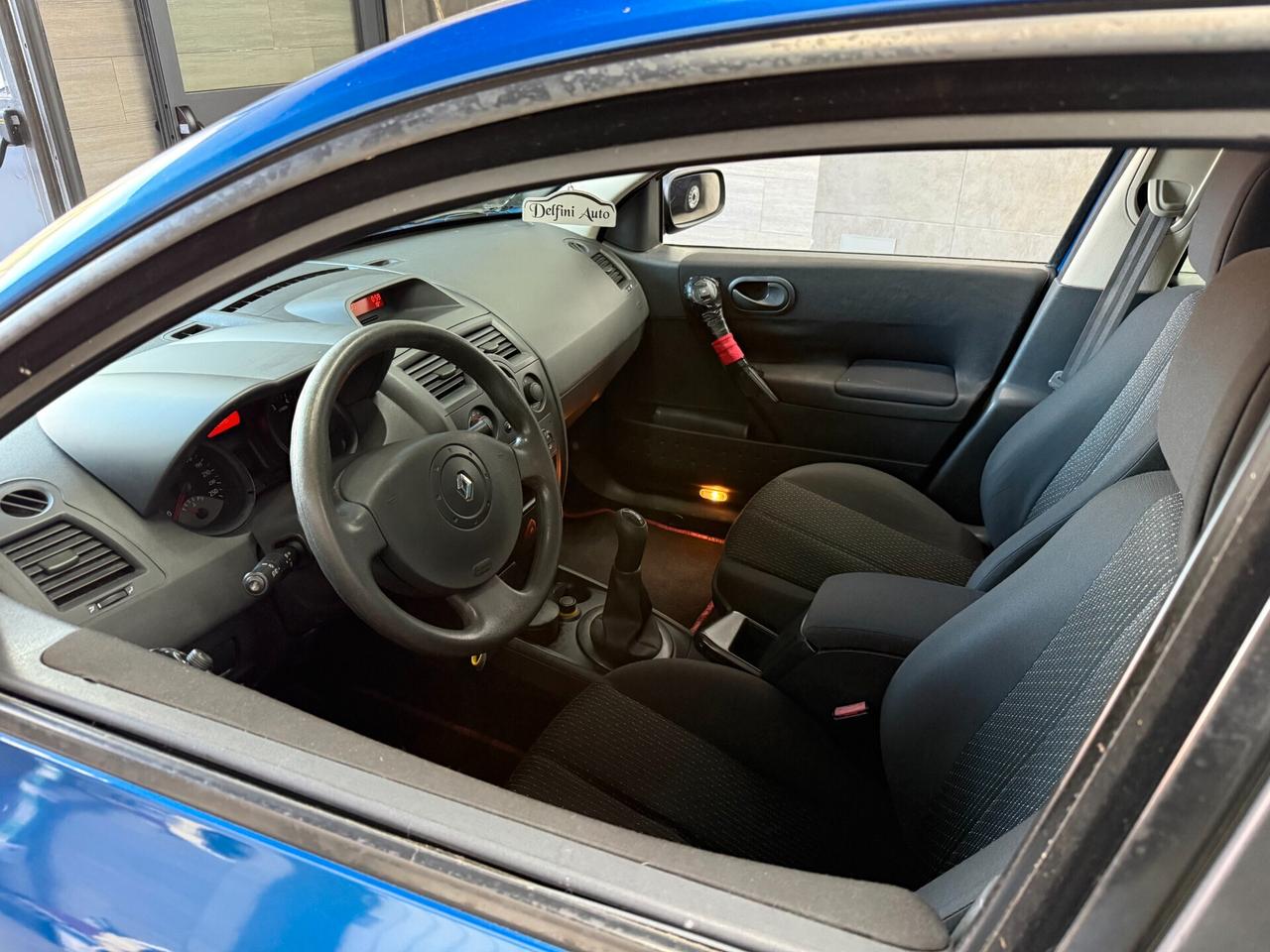 Renault Megane Mégane 1.4 16V 5 porte Luxe Dynamique