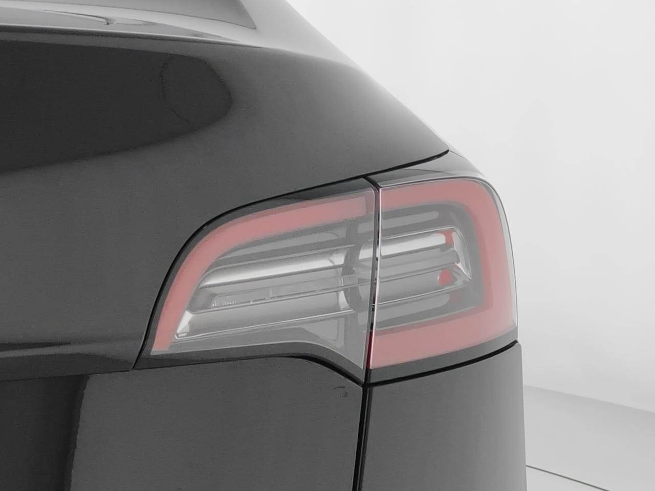 Tesla Model Y Long Range Dual Motor awd