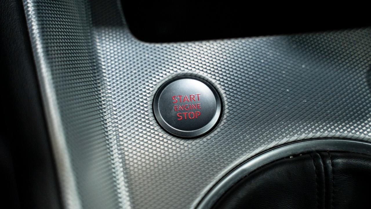 Audi TT COUPE' 1.8 TFSI S LINE 19" XENO PELLE VIRTUAL CKT