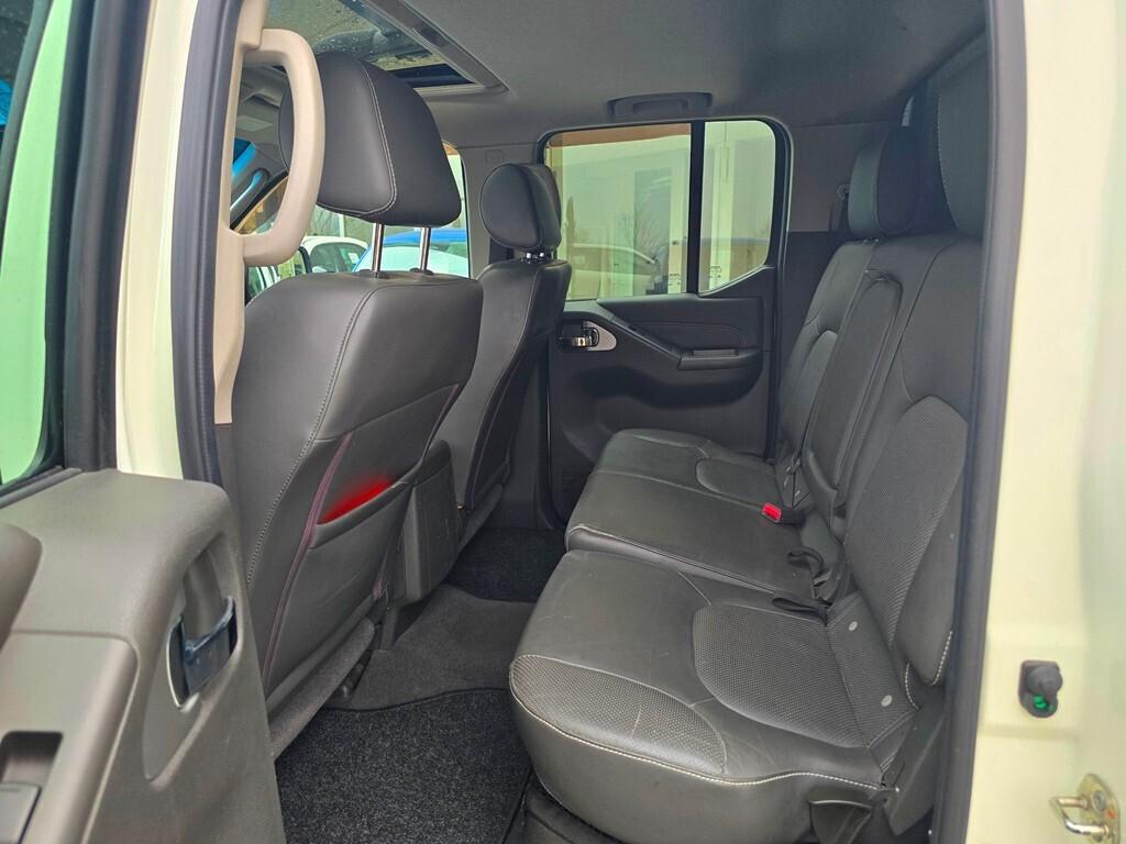 Nissan Navara 3.0 DCI V6 231CV "LE"