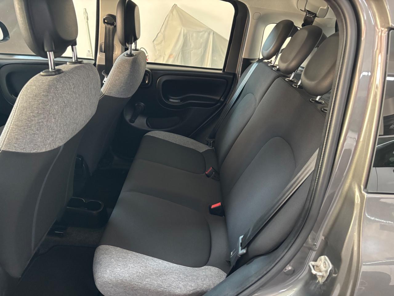 Fiat Panda 1.0 FireFly S&S Hybrid Garmin