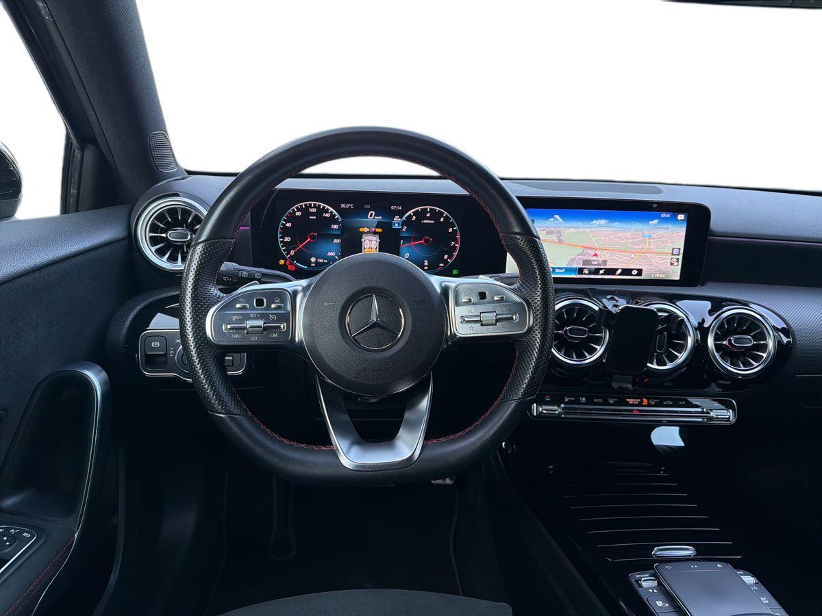 Mercedes-Benz A 180 Premium auto