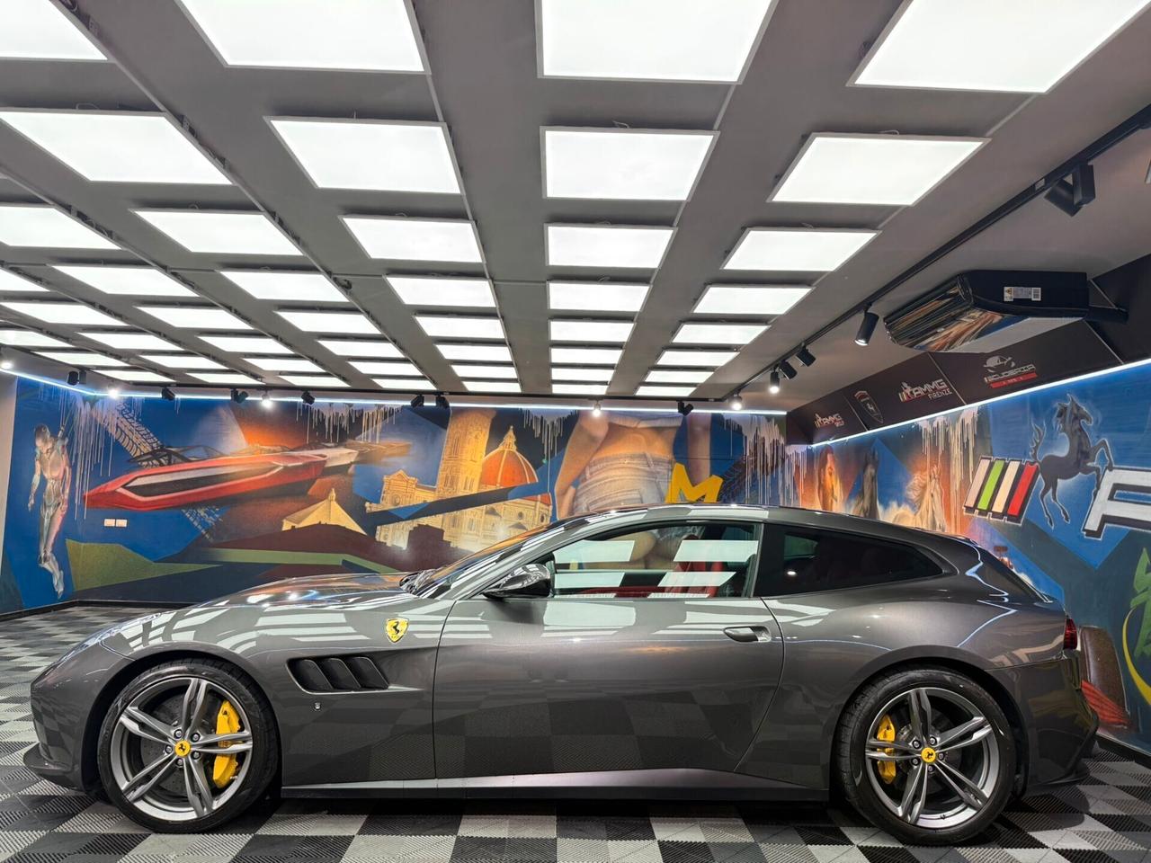 Ferrari GTC4 Lusso GTC4Lusso (708)