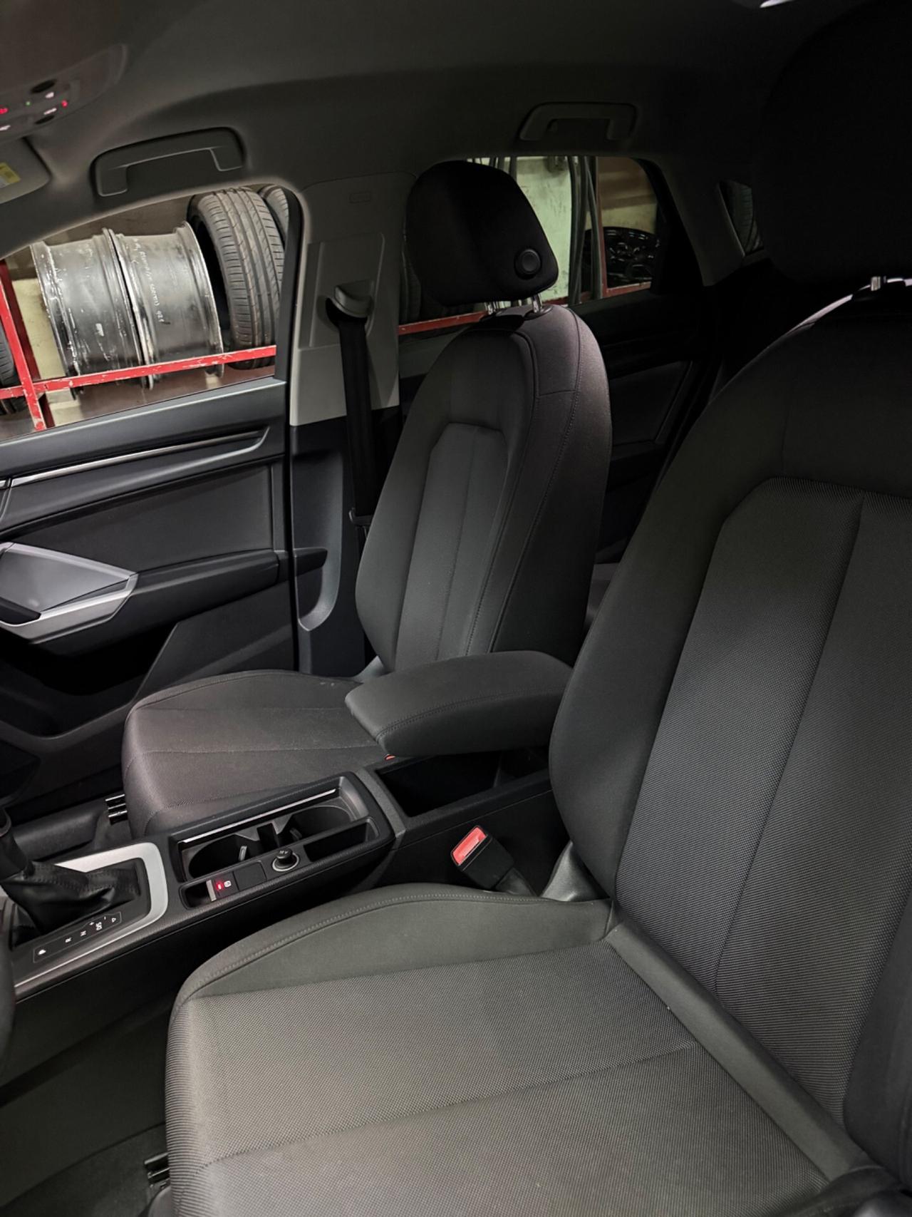 Audi Q3 SPORTBACK 35 TDI S tronic Identity Black 2023