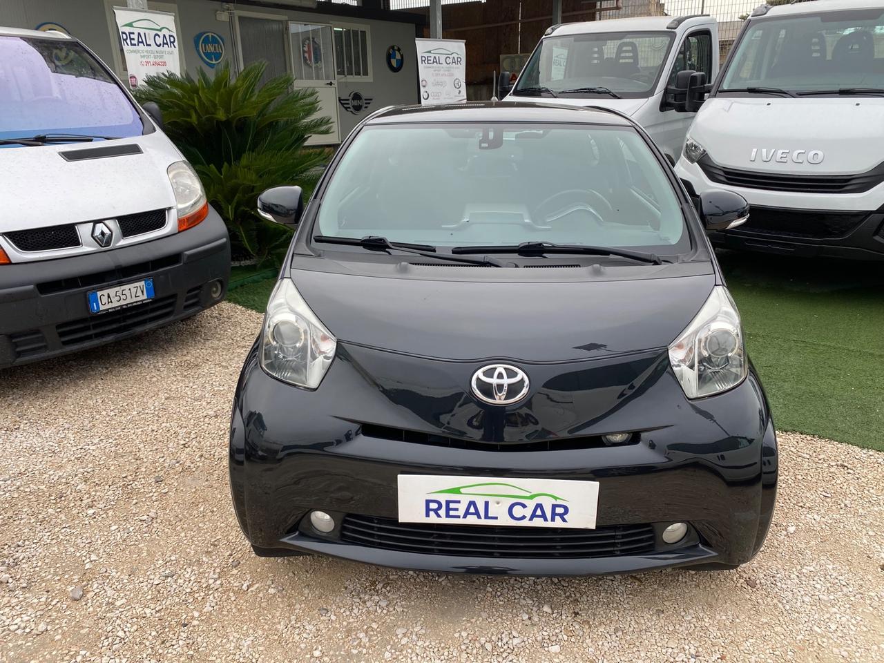 Toyota iQ 1.4 Diesel Full Optional