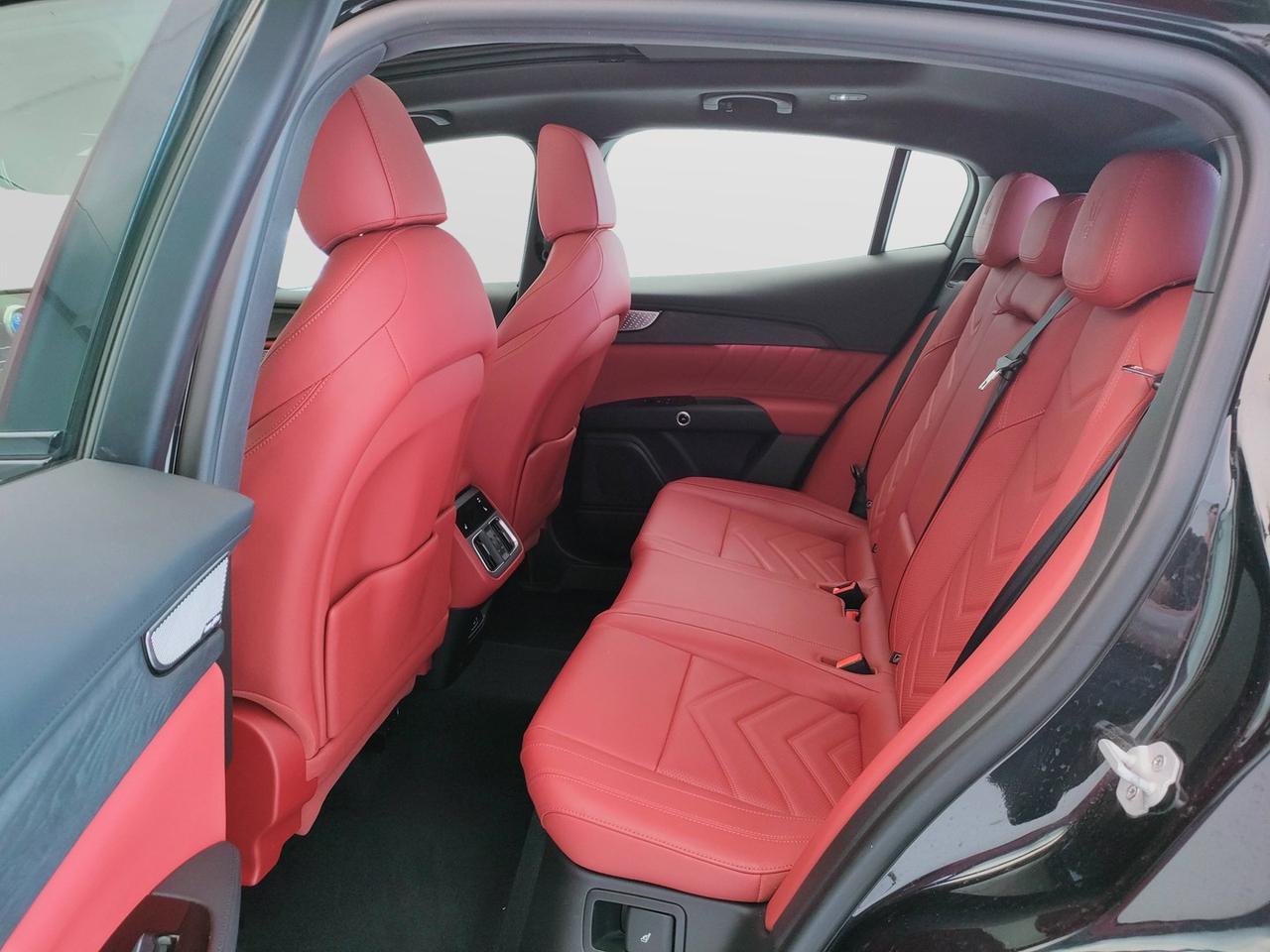 MASERATI Grecale 2022 - Grecale 2.0 mhev Modena 330cv auto