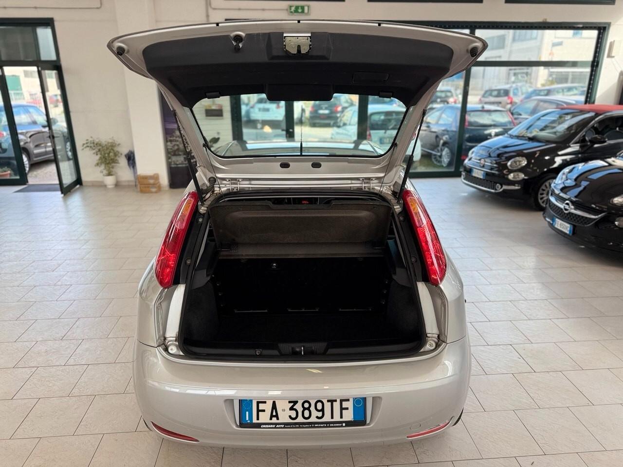 Fiat Punto 1.3 MJT II 75 CV 3 porte Lounge