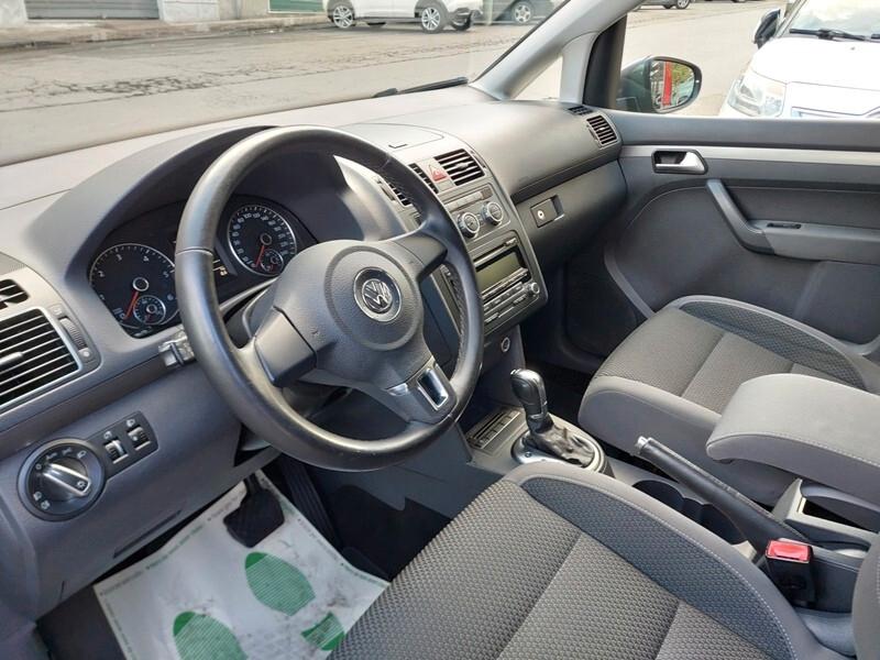 Volkswagen Touran Business 1.6 TDI DSG Comfortline