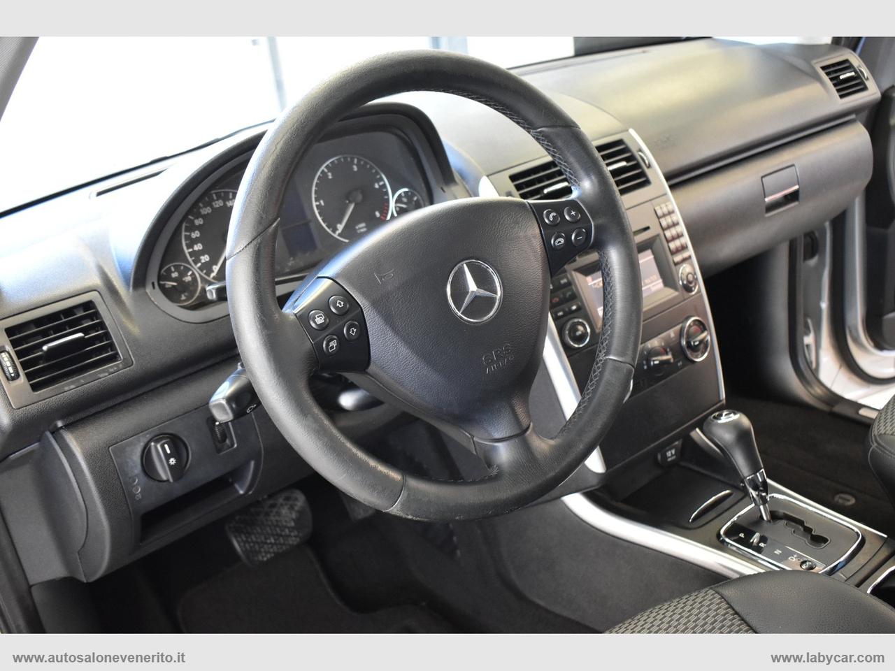 MERCEDES-BENZ A 200 CDI Avantgarde
